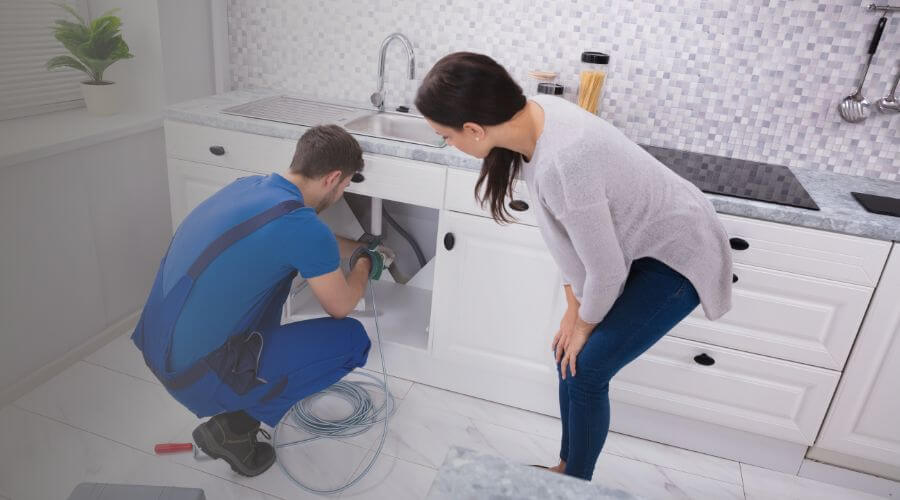 Expert burst pipe repair services in Oakwood, VA